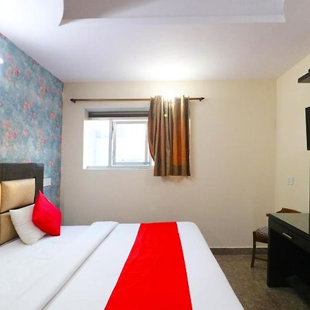 Hotel Westend Holiday Home 5 Mint From Nizamuddin Railway Station New Delhi Exterior foto